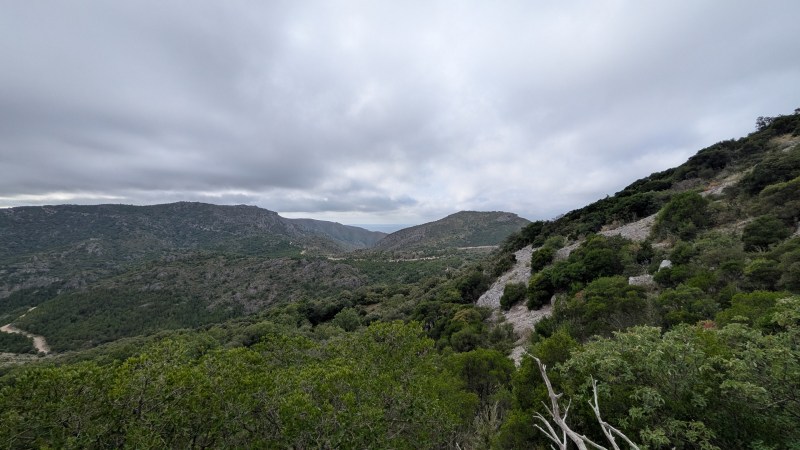 Dans la montée sous le Pioch Farrio